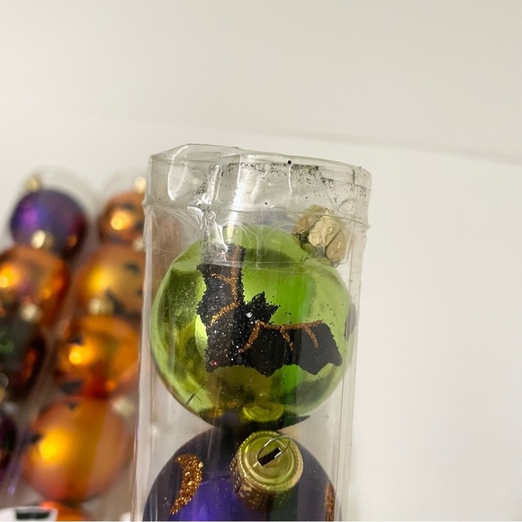 Ashland Halloween Themed Ornaments 5 Packs - Picture 15 of 16